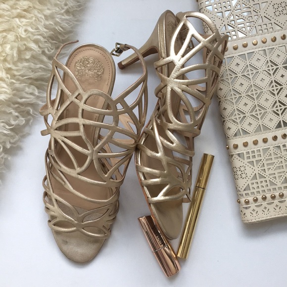 vince camuto pelena